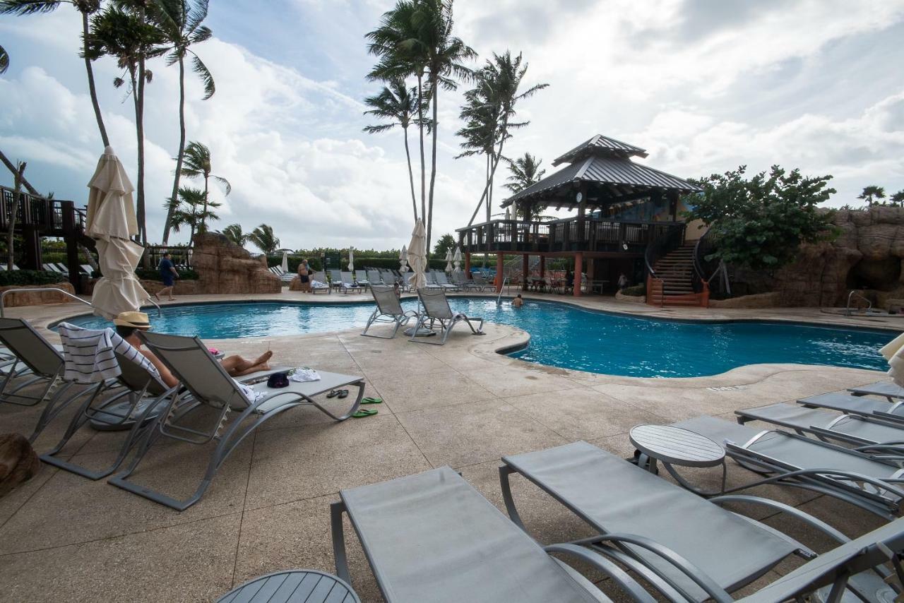 Oceanfront At The Alexander Apartahotel